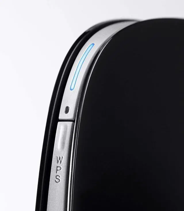Alt view image 5 of 5 - Belkin N750 Dual Band Wireless N plus Gigabit Router (F9K1110)