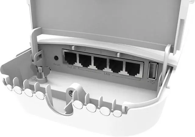 Alt view image 2 of 4 - Mikrotik OmniTikG-5HacD ac RouterBoard 5GHz 802.11ac 7.5dBi Gigabit Access Point