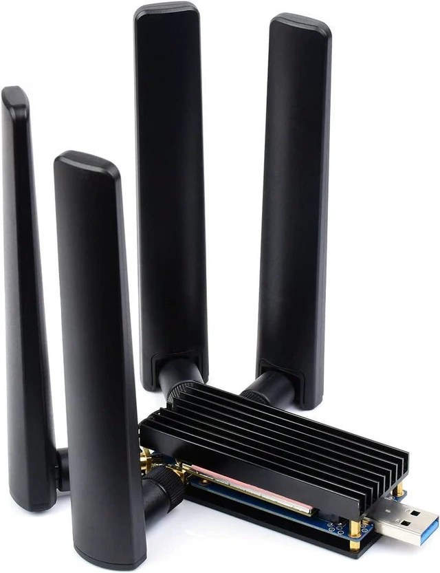 Main image of Waveshare 5G DONGLE Module Quad Antennas USB3.1 Port Aluminum Alloy Heatsink M.2 Key B Interface, 5G Module Not Included.