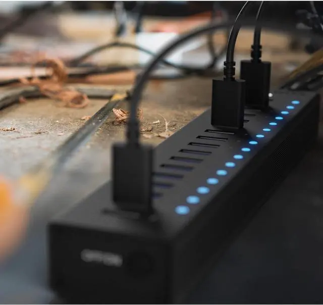 Alt view image 3 of 6 - ICY BOX USB HUB (17 Ports) 16x USB & 1x USB Charging, USB 3.2 Gen 1 (5 Gbit/s per Port), with 96 W Power Supply, USB-A, Aluminium, IB-HUB1717-U3