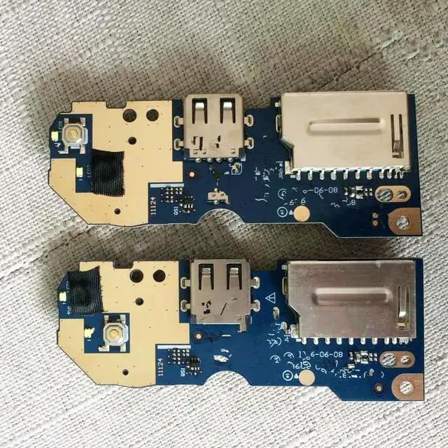 Main image of For 15 7560 7572 14 7460 7472 P74G laptop Power Button Board switch USB IO card reader board LS-D823P