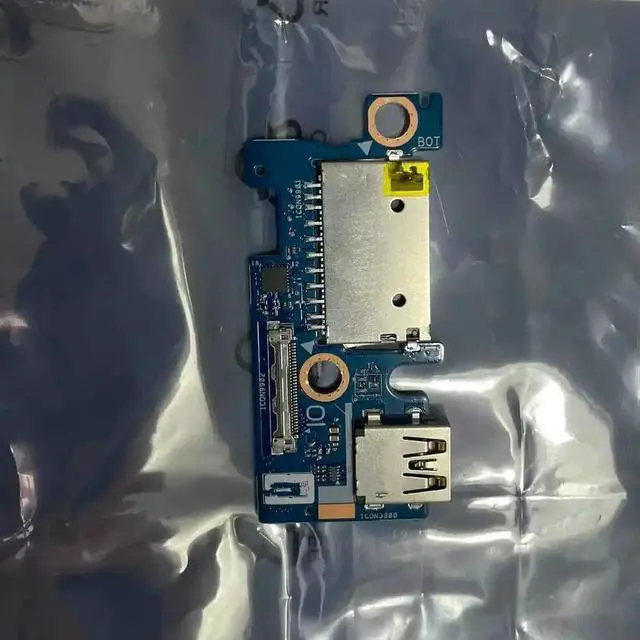 Main image of FOR VULCAN17 N18P IO BD FOR G5 15 5590 G7 15 7590 USB BOARD 02D1W3 CN-02D1W3 2D1W3