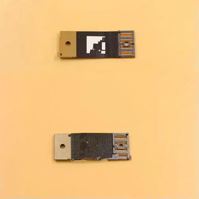 Main image of Area 51M Graphics Card Cable DA300015110 0858R7 858R7