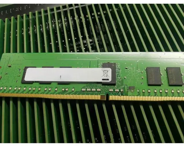 Main image of FOR 1 Pcs For 4G 4GB 1RX8 DDR4 2133 REG PC4-2133P Server Memory