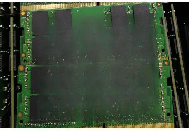 Main image of FOR 1PC 1Pcs FOR 1PC 16G 16GB 2RX8 PC4-3200AA-SE1 DDR4 3200 MTA16ATF2G64HZ-3G2E1 Notebook Memory