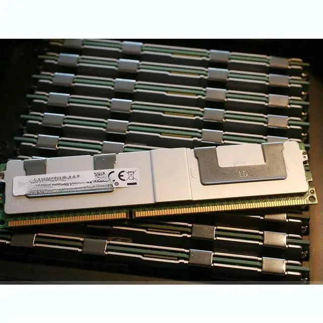 Main image of FOR 1PC R715 R720 R720XD 32GB DDR3 1866 PC3-14900L ECC REG Server Memory