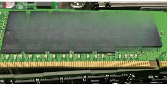 Main image of FOR 1PC CX400M4 RX4770M4 RX2530 RX2520M4 32G 32GB 2400 REG 2RX4 DDR4 FOR 1PC Memory RAM