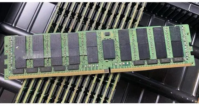 Main image of FOR 1Pcs M386A8K40BM2-CTD6Y For 64G 64GB 4DRx4 DDR4 2666 PC4-2666V ECC LRDIMM Server Memory