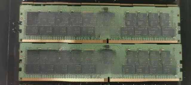 Main image of FOR 32GB M393A4K40EB3-CWEBY 32G 2RX4 3200 DDR4 3200AA ECC RDIMM Server Memory