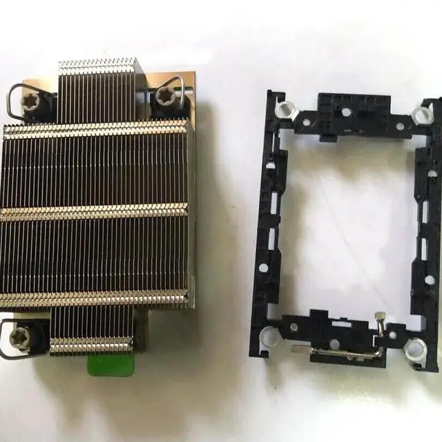 Main image of FOR 0VH8RK R450 R550 R650 R650XS R750 Server Heatsink W Bracket VH8RK