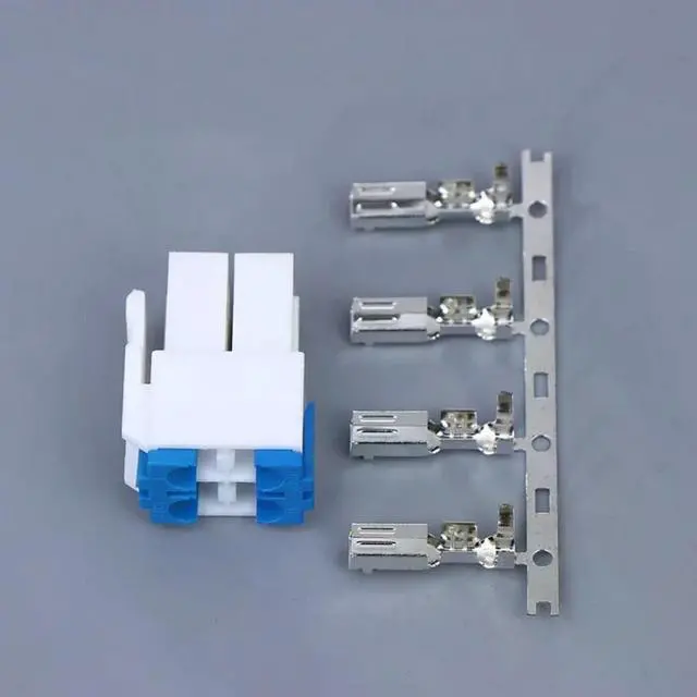Main image of 4-Pin Power Connector for Radio