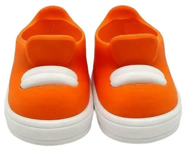 Main image of Shoe-shaped Controller Rack