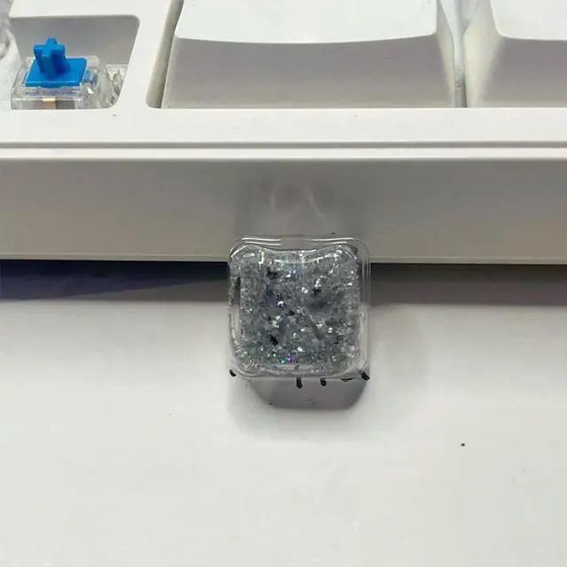 Main image of Resin Keycap Butterfly Glitter