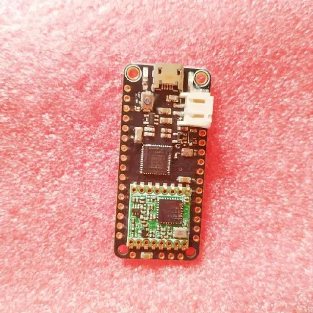 Main image of Feather M0 RFM95 LoRa Radio 900MHz