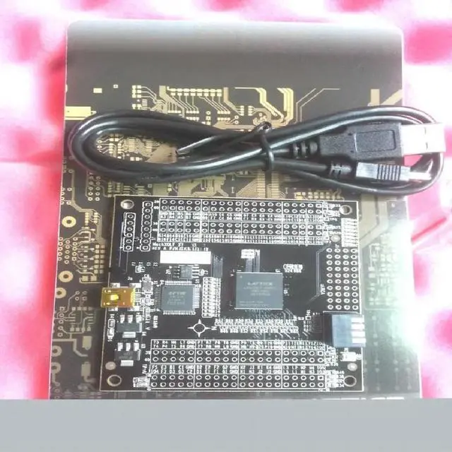 Main image of MachXO3LF-6900C Starter Kit