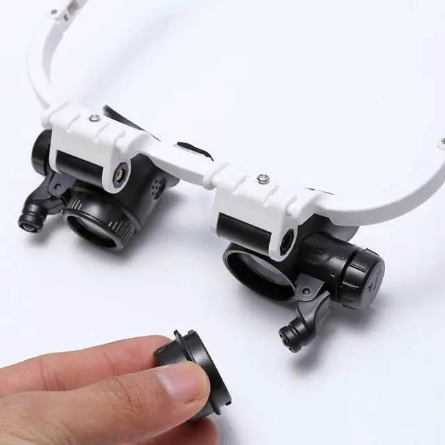 Main image of Illuminated Magnifying Glass LED Light