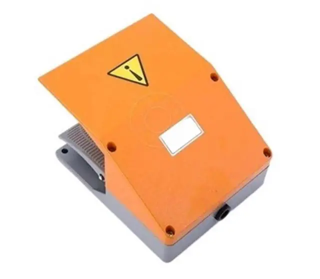 Main image of YDT1-15 Momentary Foot Pedal Switch