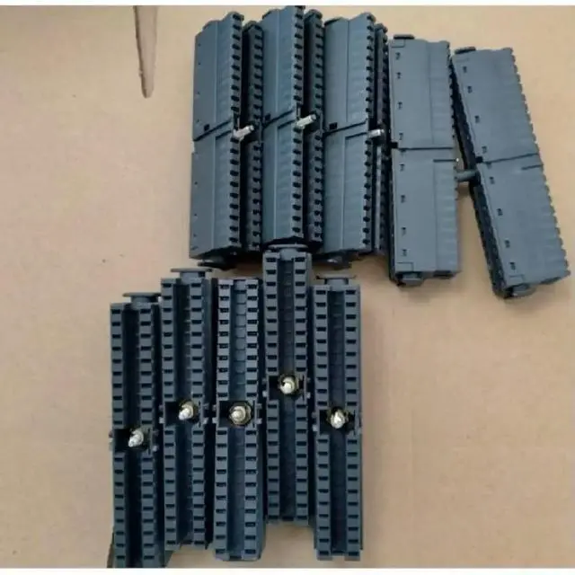 Main image of FOR 6ES7 392-1AM00-0AA0 40-pin I/O Modules Front Connector S7-300 PLC