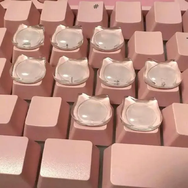 Main image of 20pcs Clear Keyboard Caps Protect Manicures While Typing