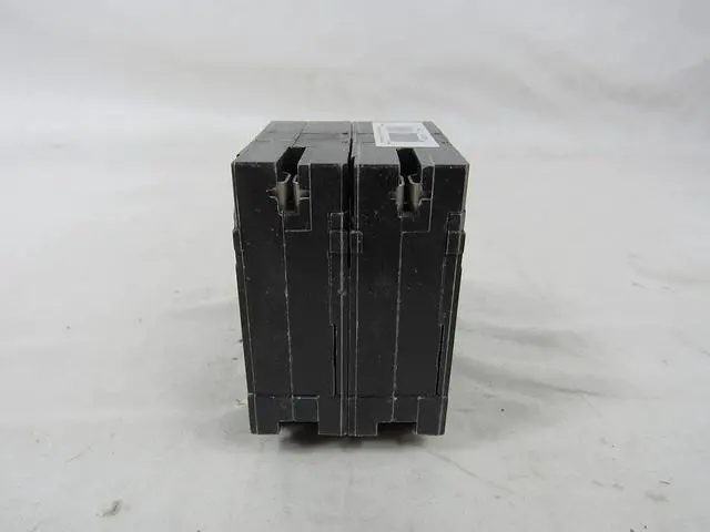 Alt view image 5 of 6 - Cutler Hammer, br430 BR, 230-230 Amp, QUAD Pole, 240 Volt, Molded Case Circuit Breakers from  / Cutler-Hammer / Westinghouse/Challenger/Bryant