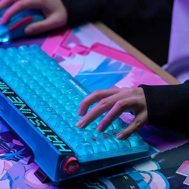 Alt view image 4 of 7 - Moeyu Hatsune MIKU Gaming Heart Series Mechanical Keyboard, 68 Keys, Wireless/Wired Dual Mode, RGB Backlighting, 20 Lighting Effects, Supports PC, iPad, IOS and Android Multi-Platforms