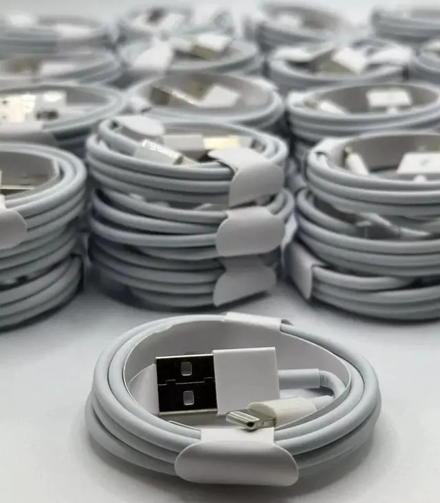 Main image of Pack of 500 Cables Wholesale 3ft 8 Pin to USB Data Sync Charger Cable Cord 14 13 12 11 Max