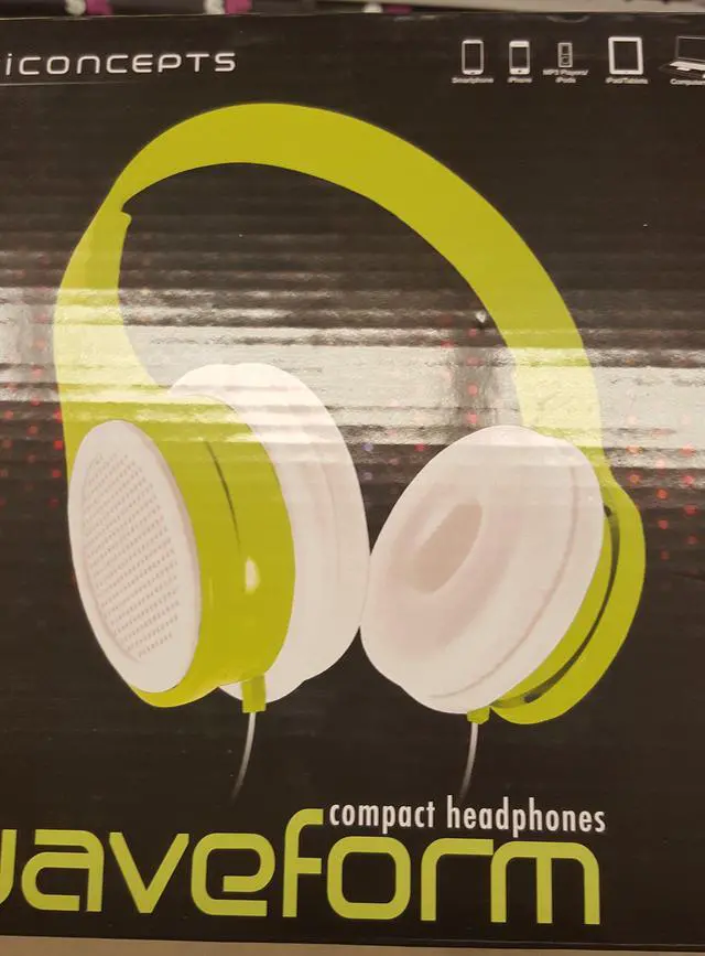 Main image of Vivitar GRILLHP-GW Grill Style Headphones, Green/Black