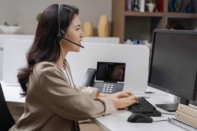 Alt view image 5 of 5 - Yealink USB Headset UH34 Dual Teams Black