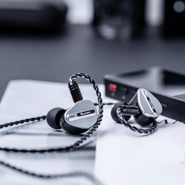 Alt view image 5 of 5 - Linsoul Kiwi Ears Airoso in Ear Monitor,1DD+4BA Hybrid Driver IEM Earphones+ Tripowin Zonie IEM Cable, 16 Core Silver Plated Earphone Upgraded Cords