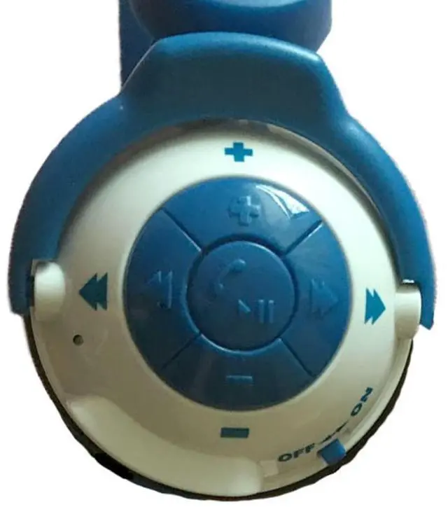 Alt view image 3 of 5 - Kidz Gear Bluetooth(r) Stereo Headphones for Kids - PNK
