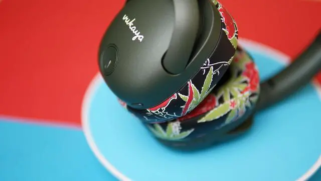 Alt view image 3 of 5 - Vukaya AI-Enhanced Soundscapes Headphones - Immersive Wellness & Custom Tuning (Verde Vibrance)