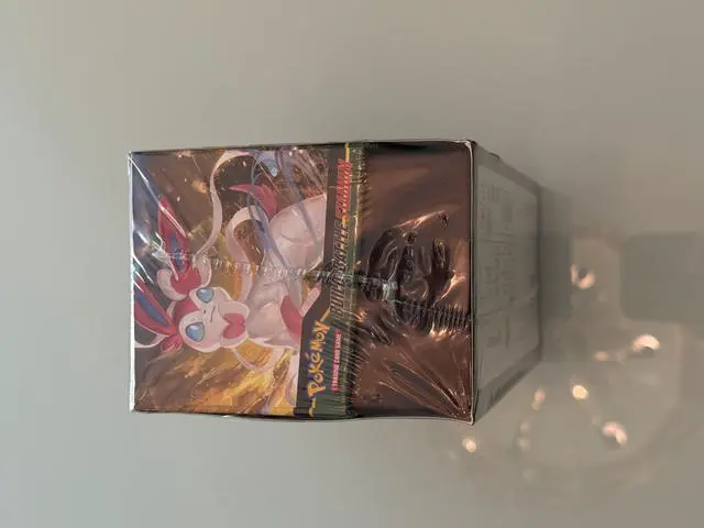 Alt view image 4 of 5 - Pokemon TCG: Sword & Shield Evolving Skies Build & Battle Stadium