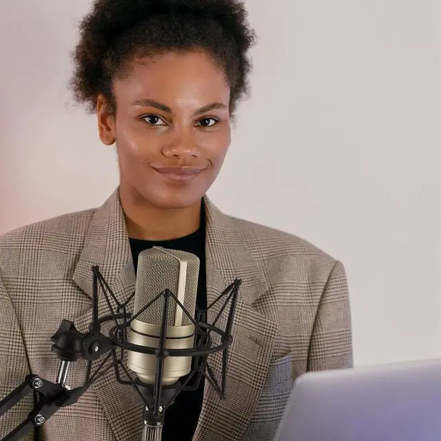 Alt view image 6 of 6 - Geekria for Creators Microphone Shock Mount Compatible with MXL 770, 990, R77, TEMPO, V67G, 2006, R144 Mic Anti-Vibration Suspension Adapter Clamp Mic Holder Clip (Black/Metal)