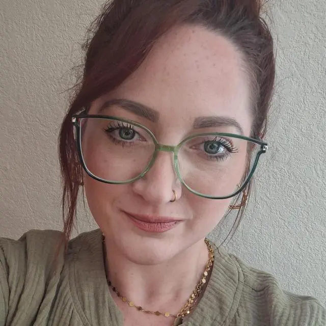 Alt view image 4 of 5 - Zeelool TR90 Cat Eye Glasses Chic Eyewear for Women Blue Light Blocking Glasses Anti Eyestrain Glasses Rodz ZJGT548130-25B Green-Tortoise