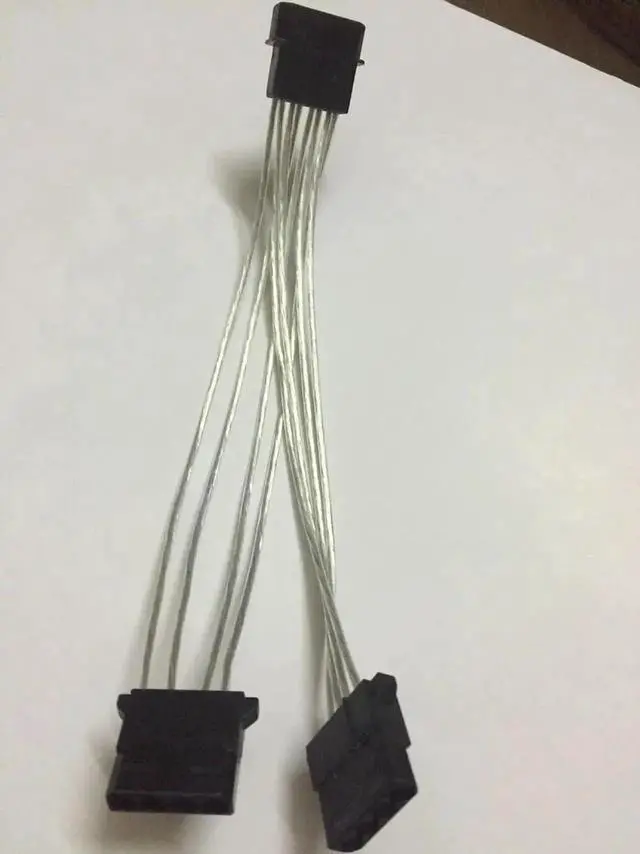 Main image of 4Pin Molex Male to 2 Ports Molex IDE Female Power Cable Y Splitter Adapter for PC Desktop Cooling Fan CD Driver Hard Disk