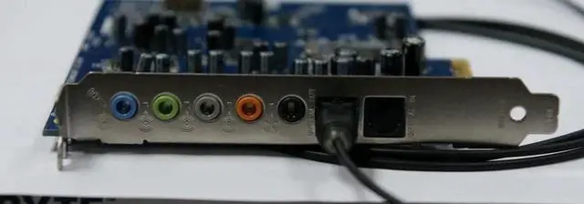 Alt view image 3 of 3 - Aomoproing Original disassemble,For Creative SB1040 Sound Blaster X-Fi Xtreme Audio PCI-E Sound Card,100% working good