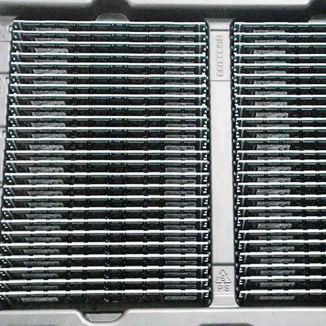 Alt view image 3 of 3 - HMA84GL7AMR4N-TF 32GB 32G DDR4 2133 LRDIMM ECC 4DRX4 PC4-2133P For SK Hynix Memory RAM