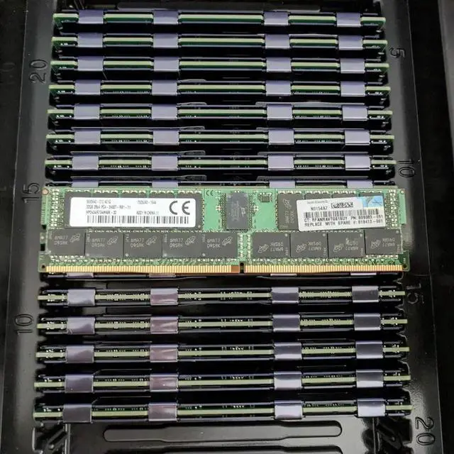 Alt view image 2 of 3 - 1Pcs 809083-091 805351-B21 819412-001 32G For DL360G9 DL380G9 DL160G9 DL560 G9 ECC REG 32GB 2RX4 PC4-2400T DDR4 2400