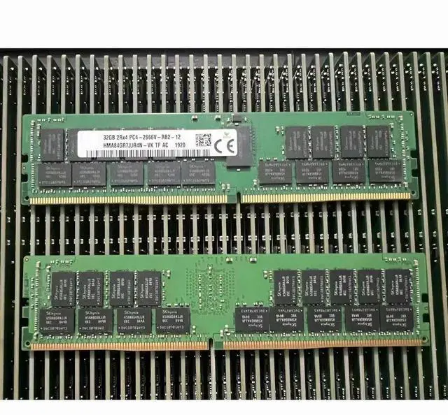 Alt view image 3 of 3 - 32GB DDR4 2666MHz ECC REG RAM For T5820 T7820 R7920 R430 R440 R530 R540 Server Memory