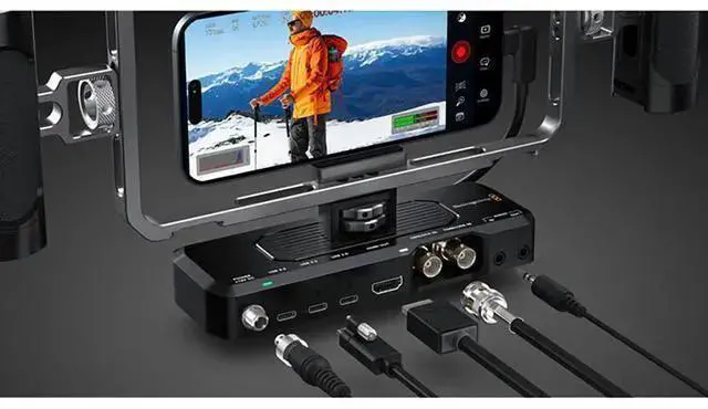 Alt view image 3 of 4 - WISDUM Blackmagic Design Camera ProDock Bundle with Core SWX SNAP Mighty-i 45Wh Stackable Battery Kit with Snap-QRL Plate & P-Tap to Locking DC Cable