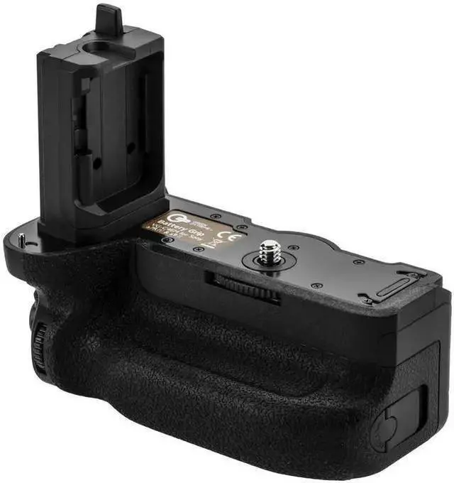 Main image of WISDUM Green Extreme VG-C4EM Battery Grip for A7 S3, A7R IV & A9 II MSLR Cameras