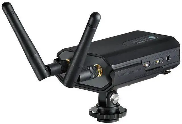 Alt view image 4 of 5 - WISDUM System 10 - Camera-Mount Digital Wireless Microphone System with Handheld Mic