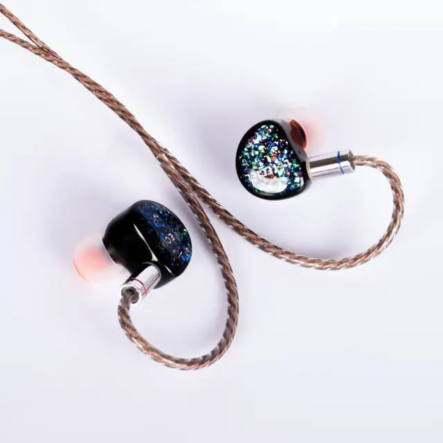 Alt view image 2 of 7 - LETEClEL MIRA Earphone Single Dynamic in Ear Monitor 3.5mm Plug Wired Headset