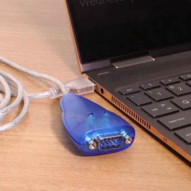 Alt view image 5 of 5 - USBGear® USB to RS232 Serial Adapter - 6ft USB to DB9 Cable with Status LEDs, FTDI Chip, Cross-Platform Compatible