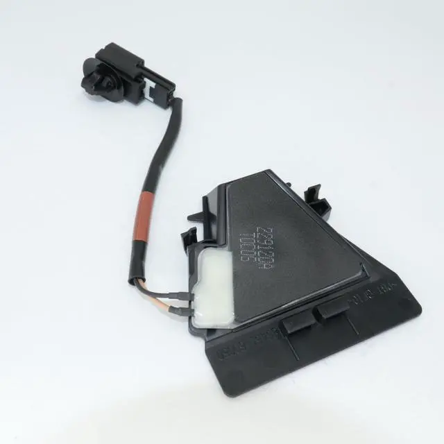 Alt view image 2 of 5 - Toylexap 86461-60050 Hood Heater OEM ADAS Camera