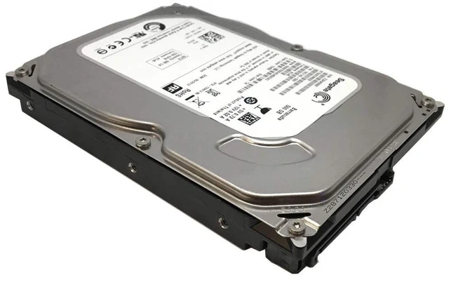 Main image of Seagate Barracuda ESA-3502 Internal Hard Drive 3.5 Inches - 500 GB (ST500DM002) + Silicone HDD 3.5 Inch Protective Cover - White