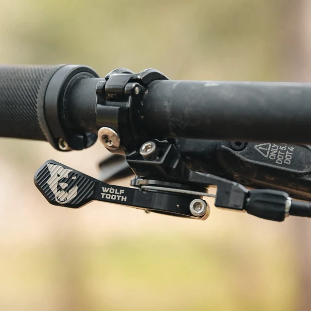 Alt view image 2 of 4 - Wolf Tooth Remote Pro for Hayes