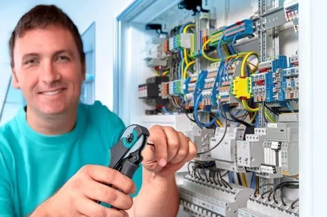 Alt view image 6 of 6 - 2320267 Quint-UPS/ 24DC/ 24DC/10/3.4AH - Uninterruptible Power Supply, 1PCS