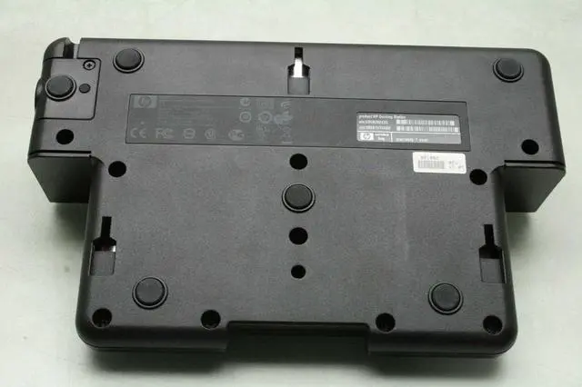 Alt view image 5 of 7 - HP 90W Docking Station (VB041)