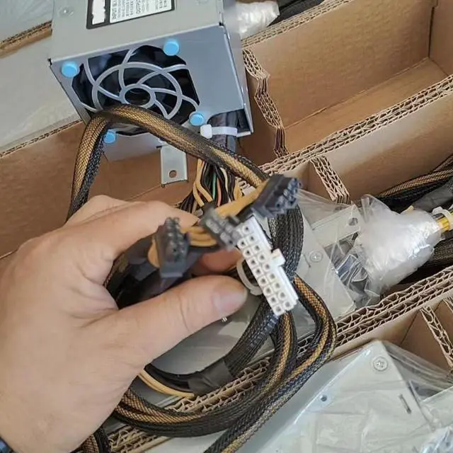 Alt view image 4 of 6 - PSU for T440 R540 450W Power Supply D450E-S1 HXF7Y 0HXF7Y DPS-450AB-7 B DPS-450AB-7 A H3DKF 0H3DKF